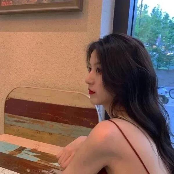 爱恨春心
